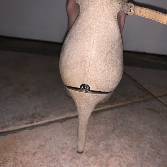 Michael Michael Kors woman’s heels size 8 - Picture 4 of 13